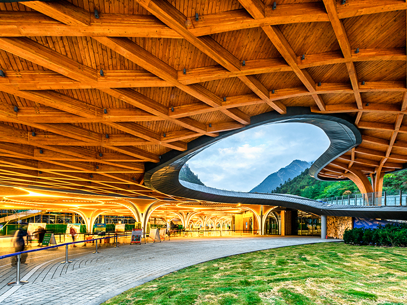 Trestrukturservicefasiliteter for turister i Jiuzhaigou
